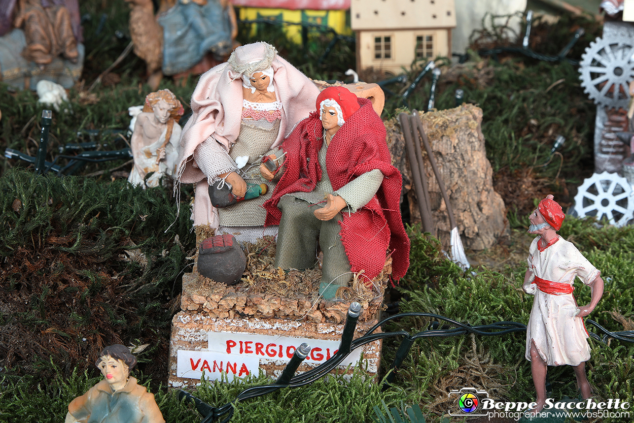 VBS_7010 - Presepe Meccanico di Nonna Rosi 2024.jpg